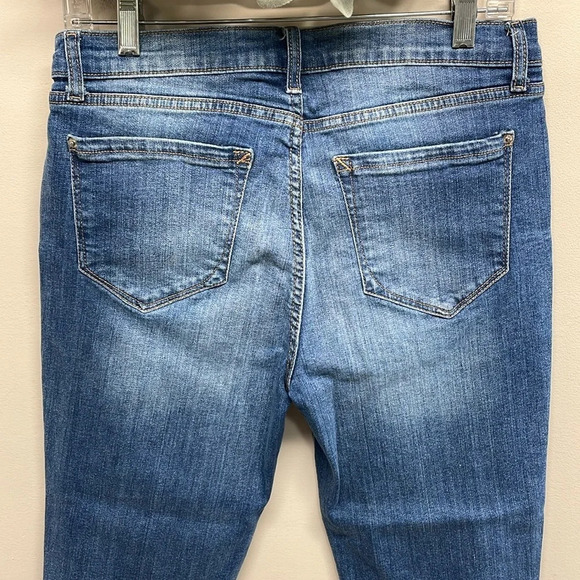 NWOT Kensie Jeans The Effortless Skinny Crop Distressed Denim Jeans 10/30 - Picture 6 of 16
